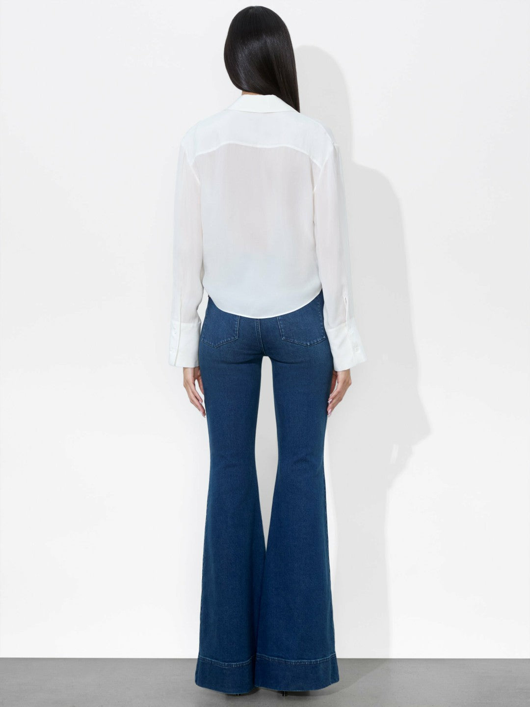 Hannon Tie Front Blouse In Off White - Alice + Olivia Women