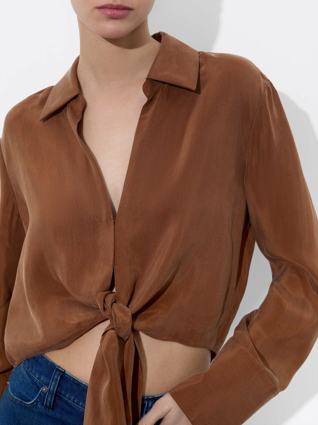 Hannon Tie Front Blouse In Camel - Alice + Olivia Women