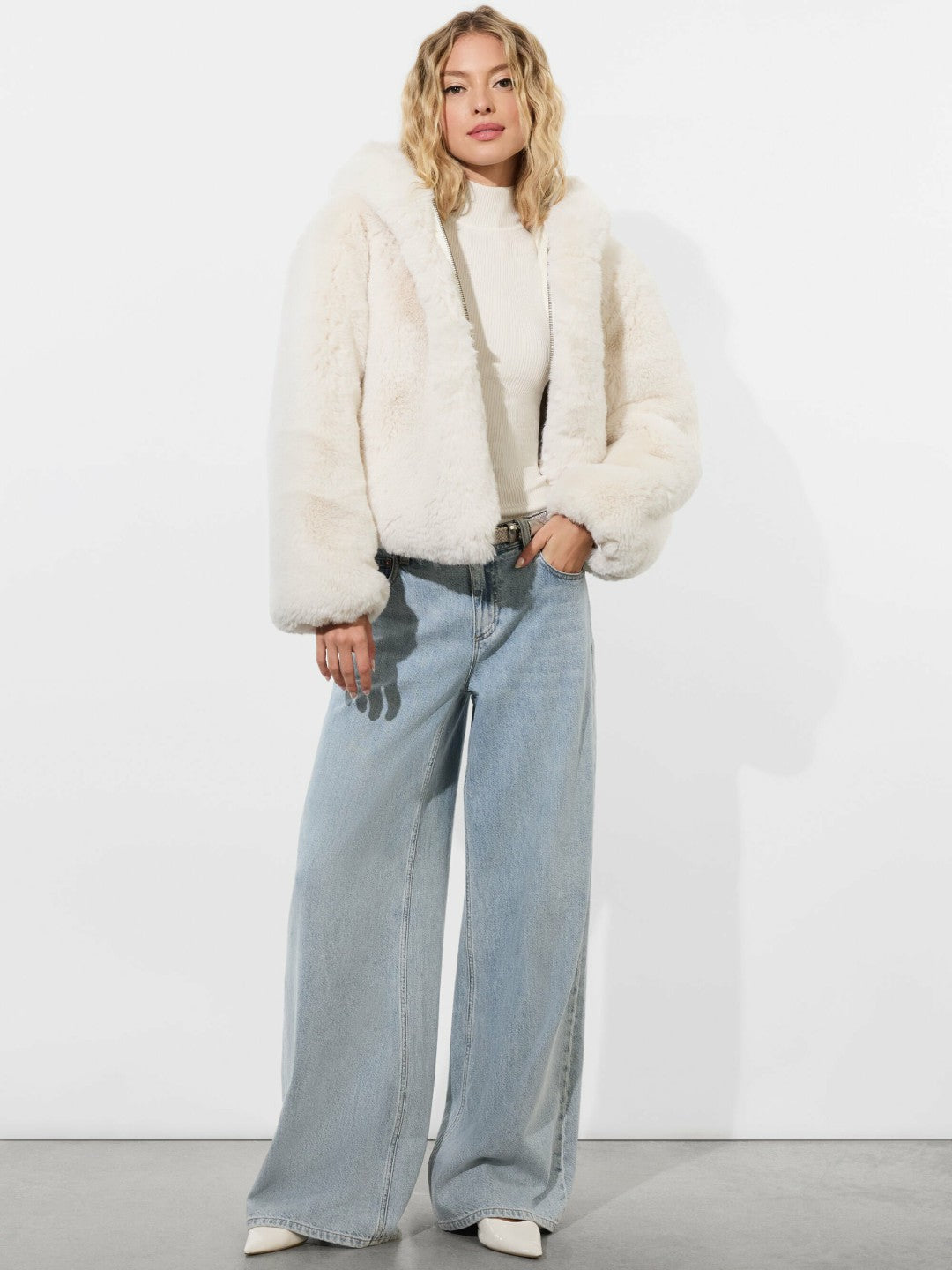 Rowe Faux Fur Bomber In Off White - Alice + Olivia Women