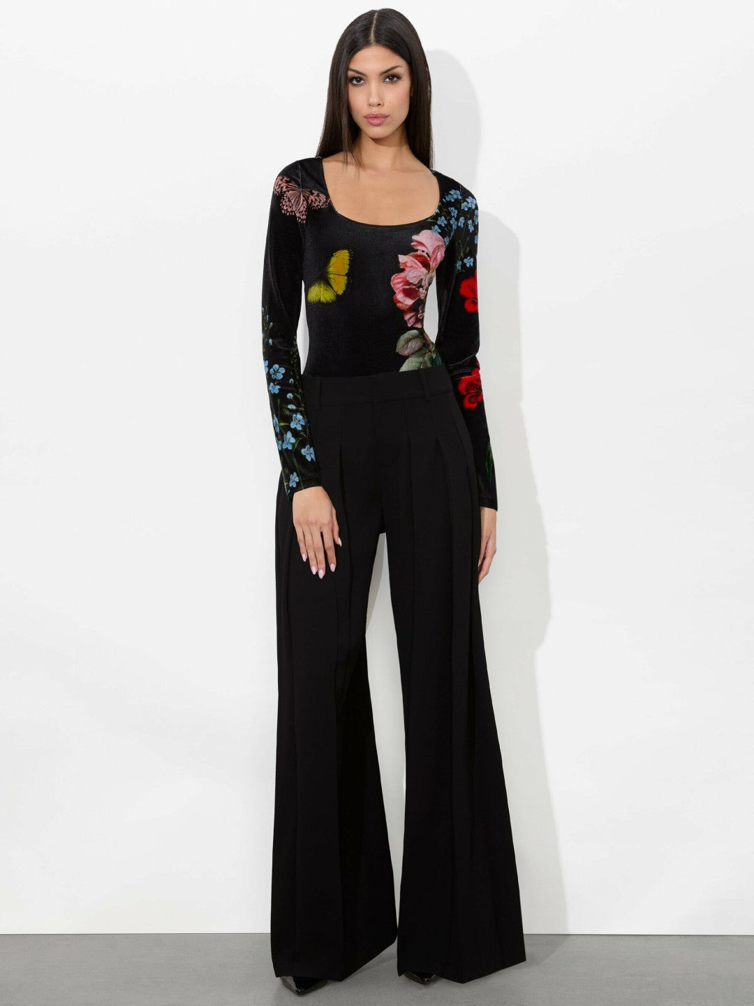 Delaina Velvet Top In In The Wind Floral - Alice + Olivia Women