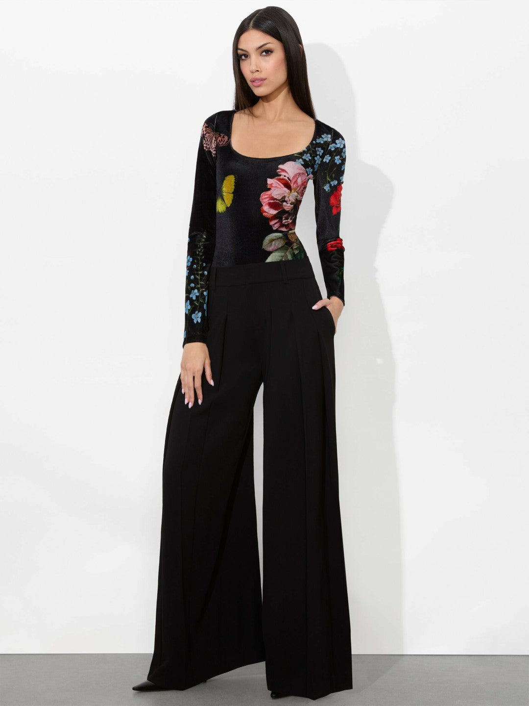 Delaina Velvet Top In In The Wind Floral - Alice + Olivia Women