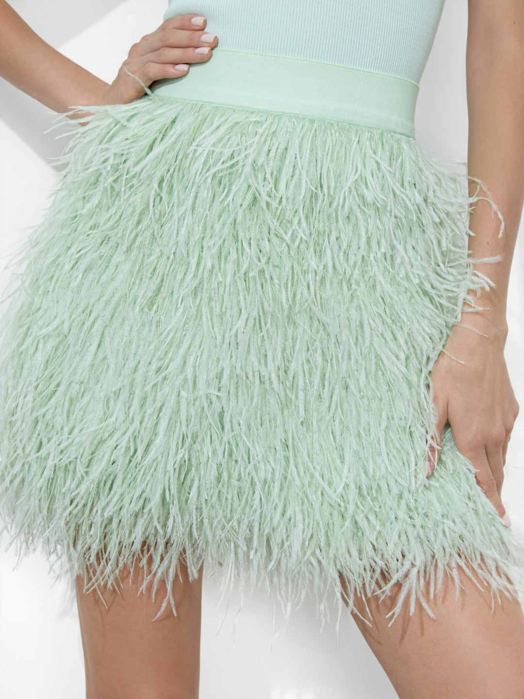Cina Feather Skirt In Sea Spray - Alice + Olivia Women