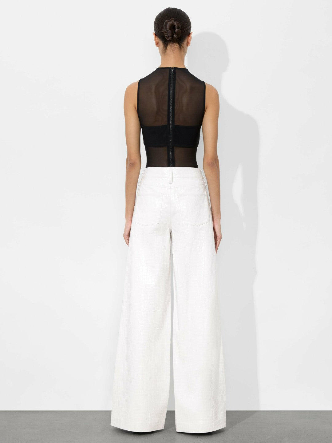 Trish Vegan Croc Pant In Off White - Alice + Olivia Women