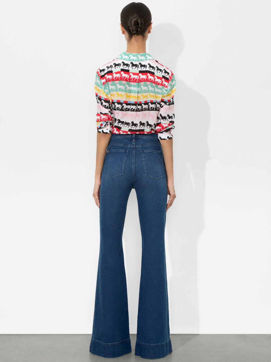 Willa Silk Blouse In Stallion - Alice + Olivia Women