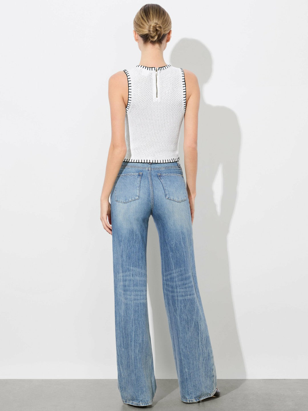 Amity Tank In Soft White/black - Alice + Olivia Women