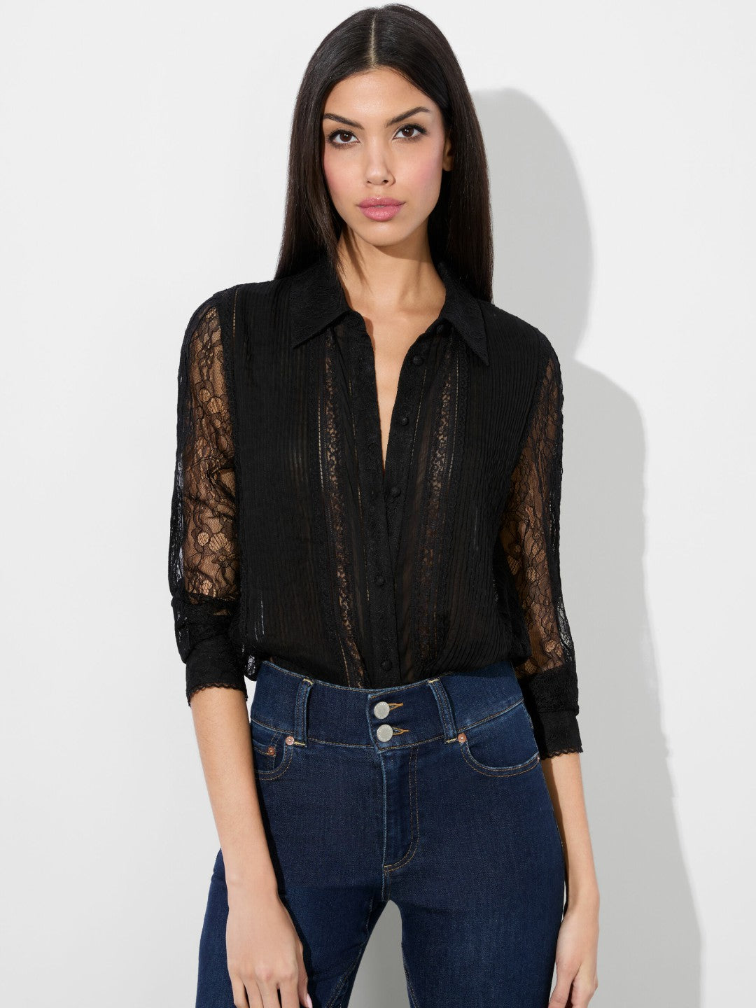 Willa Lace Top In Black - Alice + Olivia Women