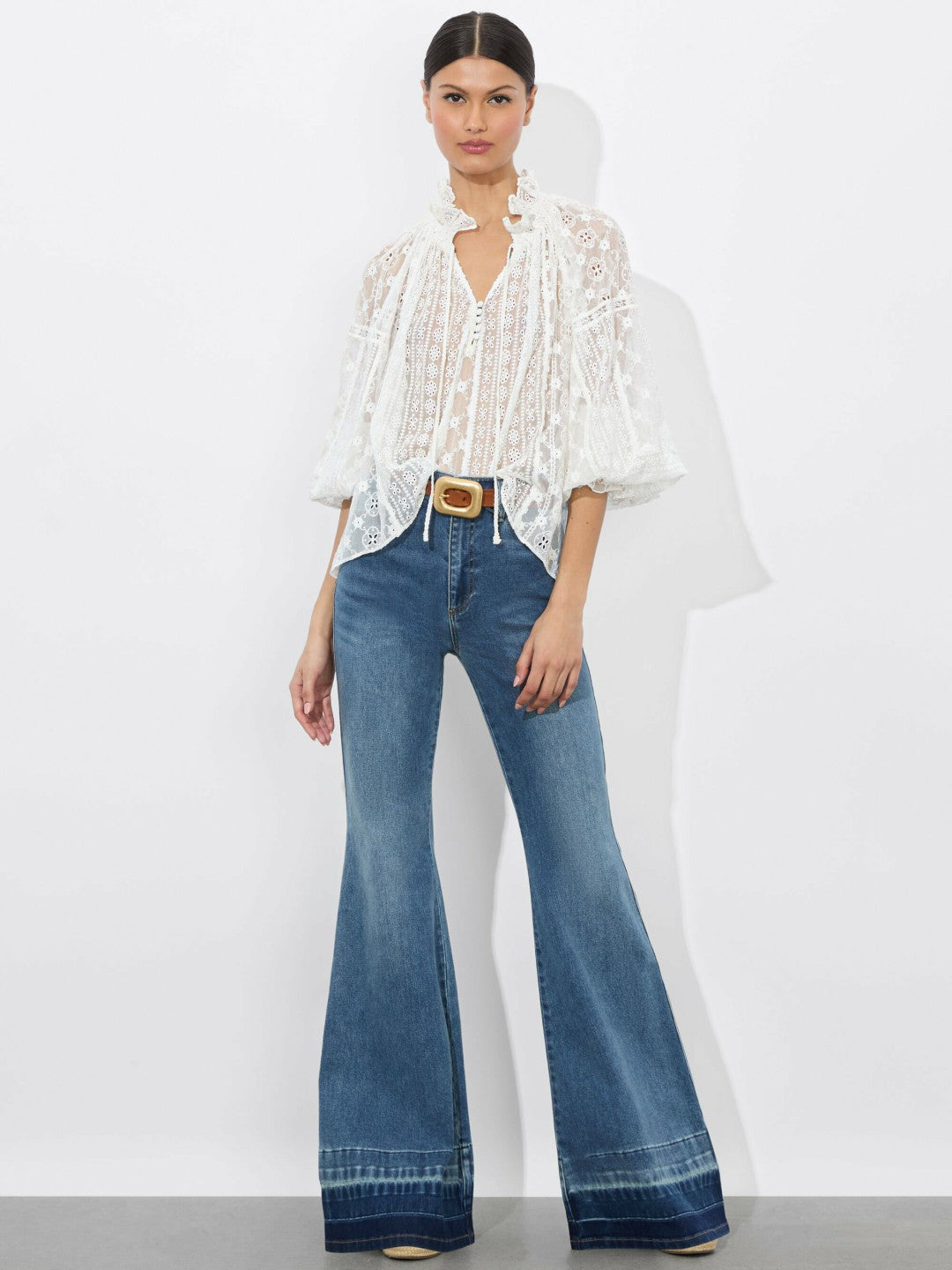 Norah Eyelet Blouse In Off White - Alice + Olivia Women