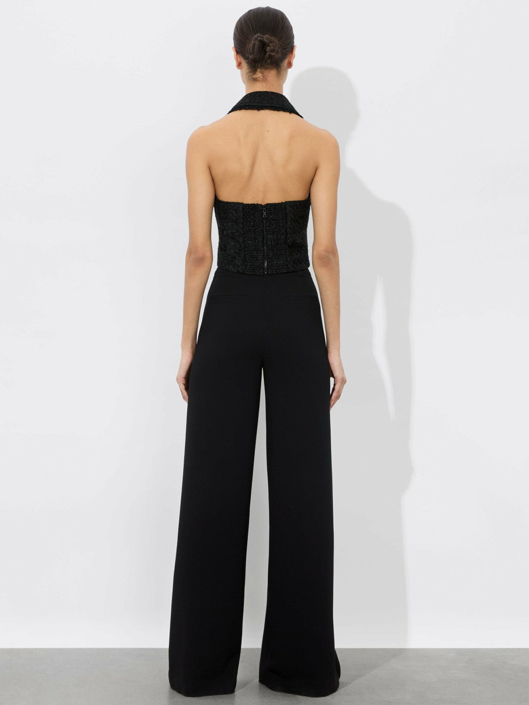 Meri Halter Vest In Black - Alice + Olivia Women