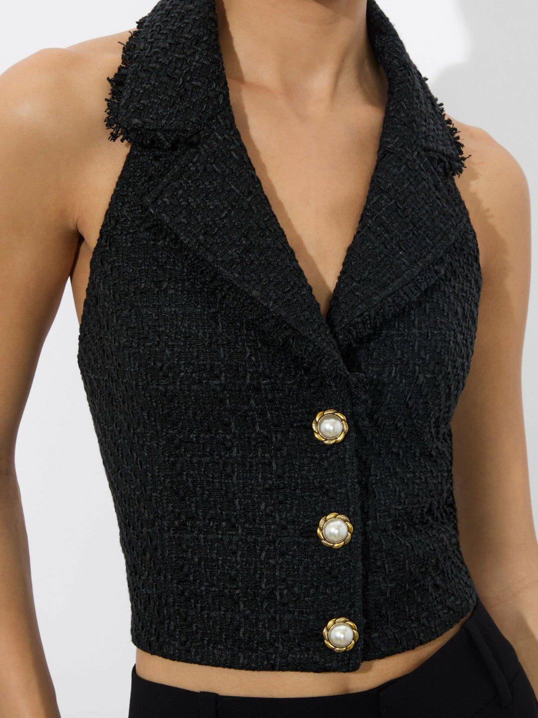 Meri Halter Vest In Black - Alice + Olivia Women