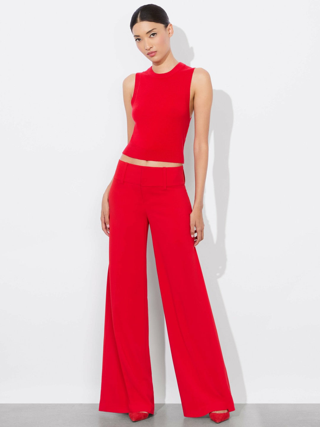 Olivia Pant In Bright Ruby - Alice + Olivia Women