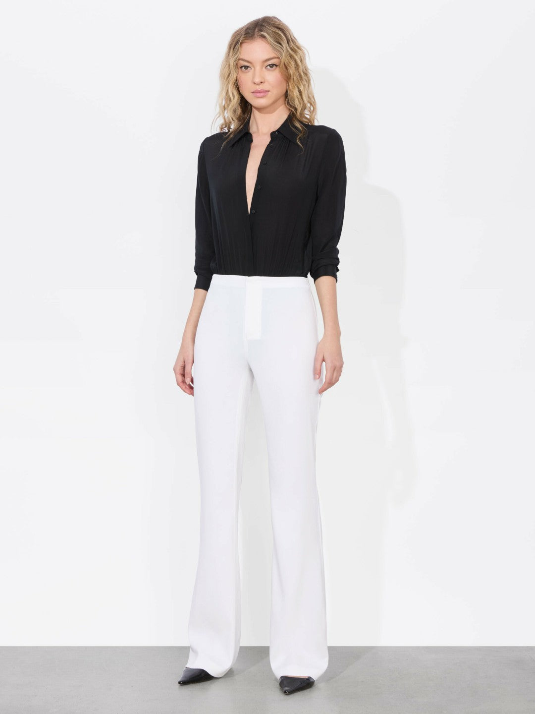 Teeny Bootcut Pant In Off White - Alice + Olivia Women