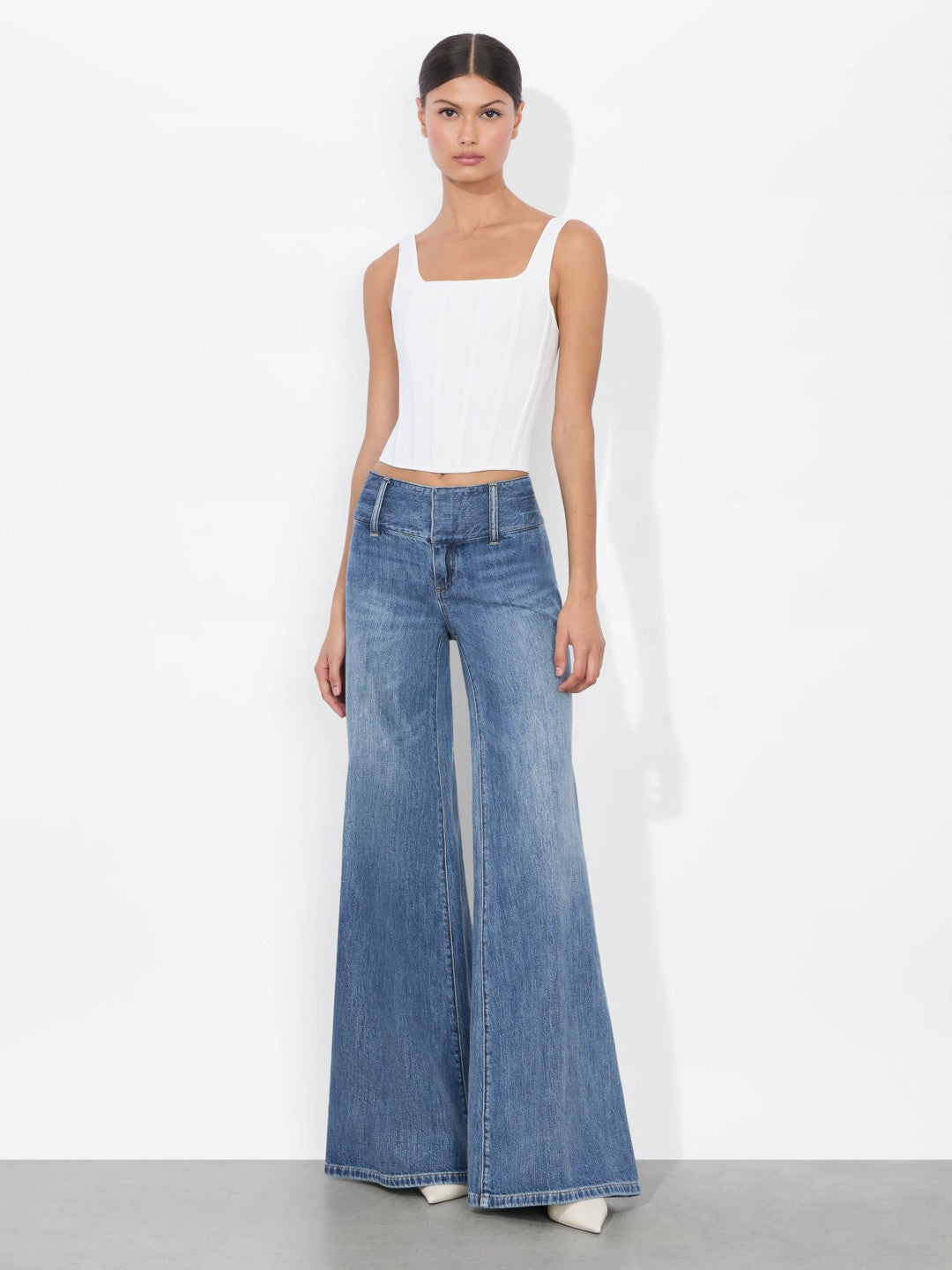 Sariah Corset Tank In Soft White - Alice + Olivia Women