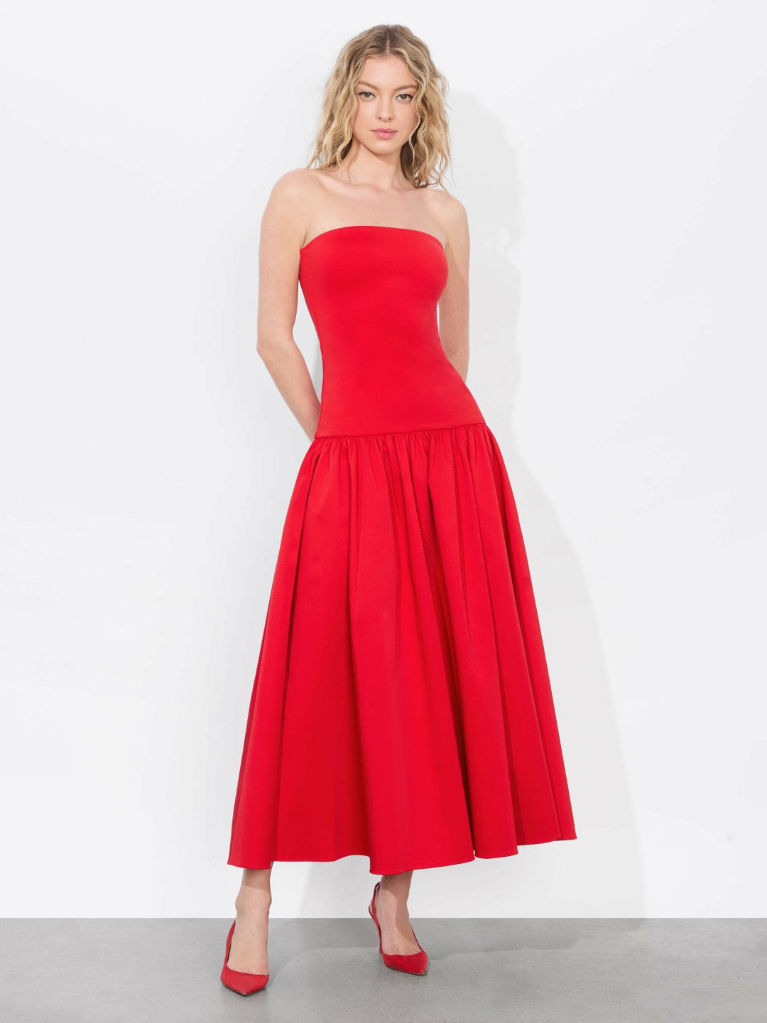 Oriana Drop Waist Midi Dress In Bright Ruby - Alice + Olivia Women
