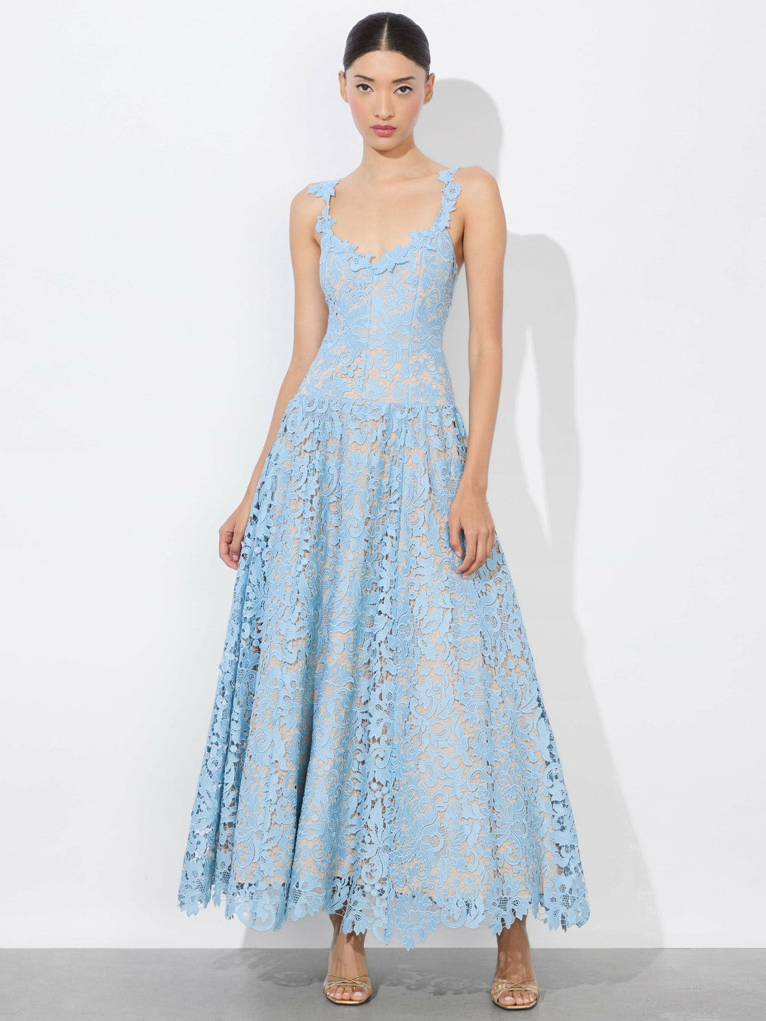 Anabella Drop Waist Dress In Mineral Blue - Alice + Olivia Women