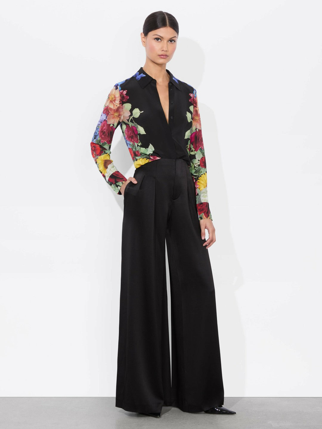 Brady Silk Blouse In Garden Brunch Black - Alice + Olivia Women