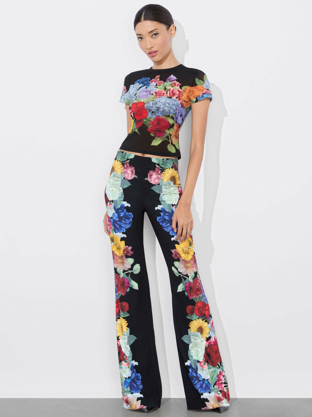 Tess Tee In Garden Brunch Black - Alice + Olivia Women