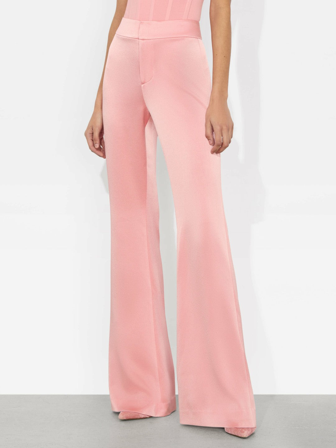 Deanna Bootcut Pant In Dusty Rose - Alice + Olivia Women
