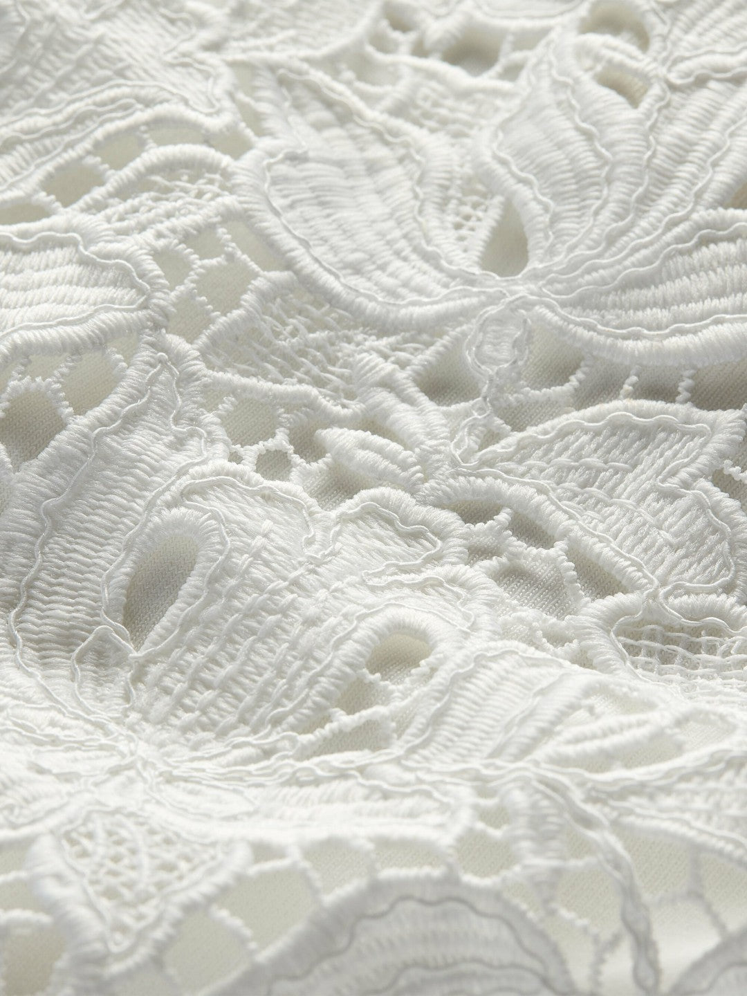 Danielle Lace Front Tank In Off White - Alice + Olivia Women