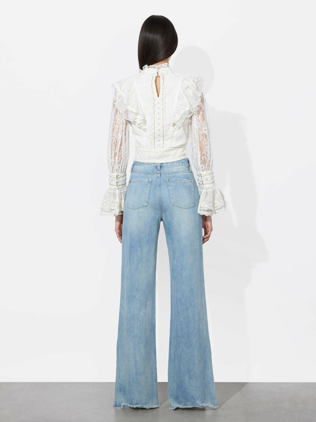 Delpha Embellished Top In Off White - Alice + Olivia Women