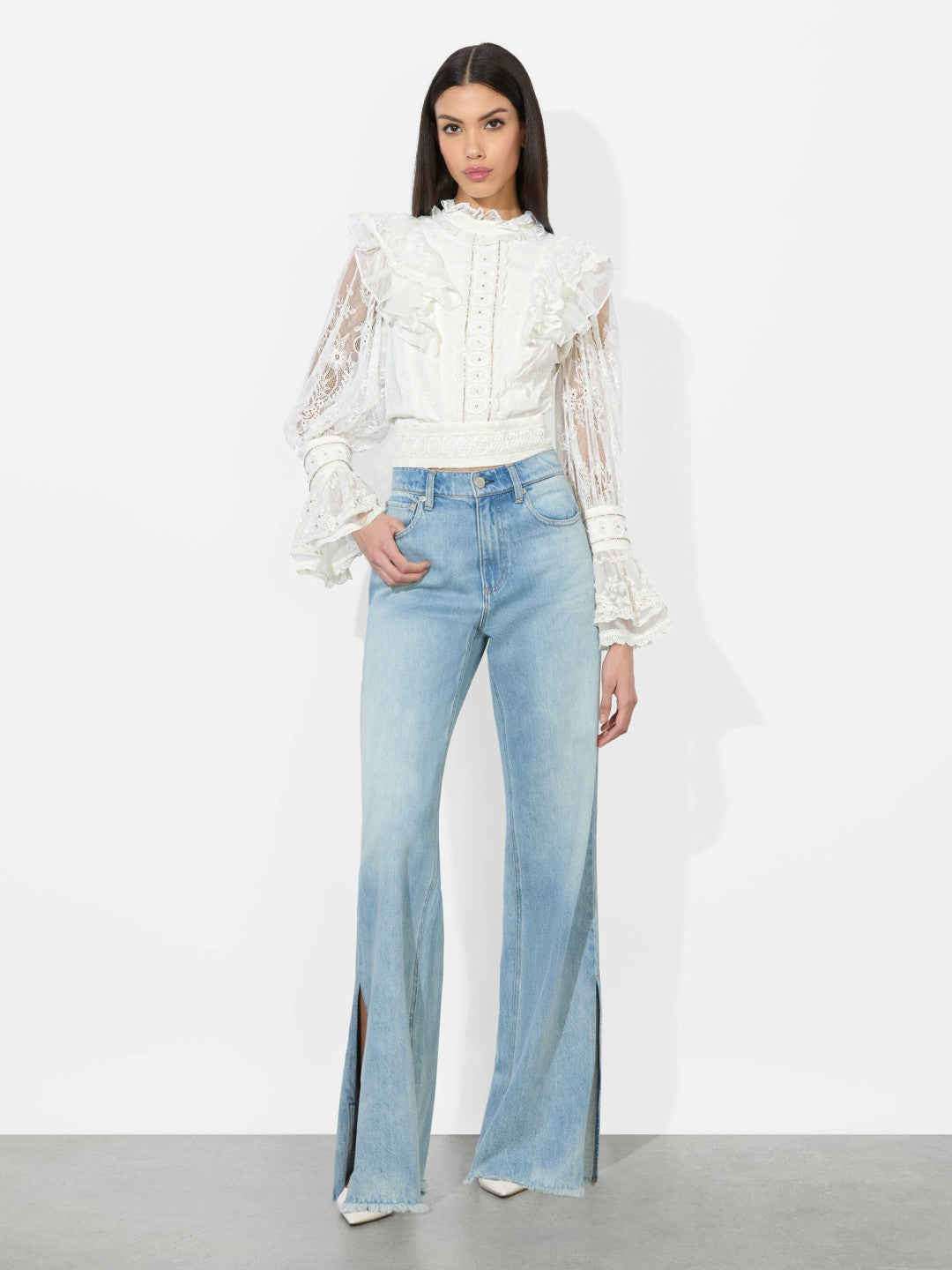 Delpha Embellished Top In Off White - Alice + Olivia Women