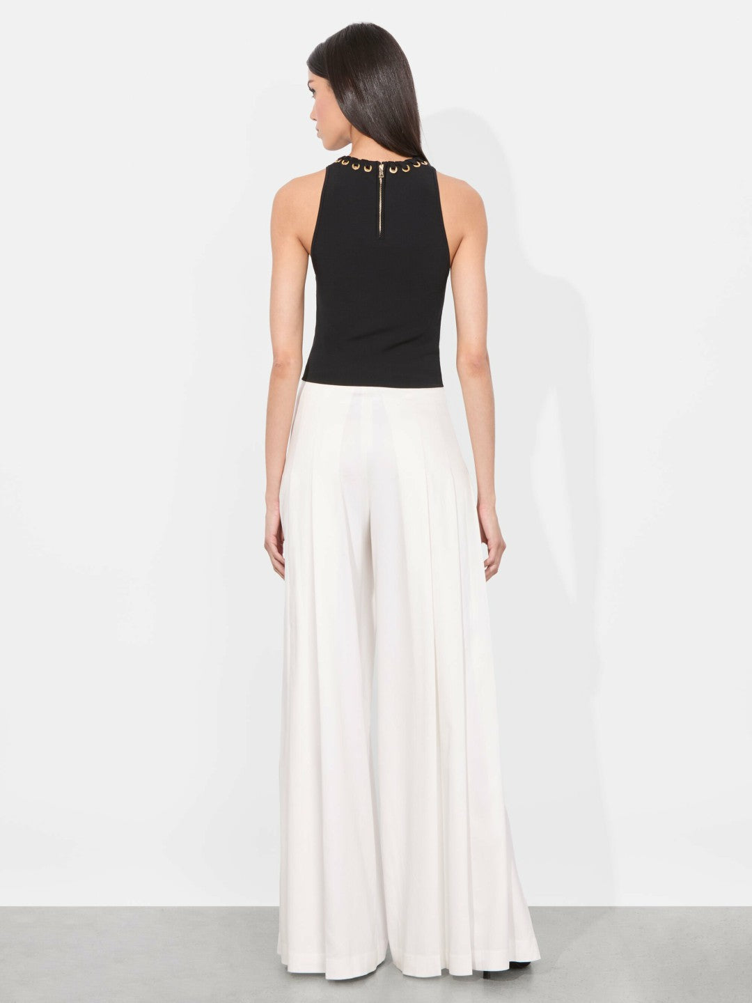 Heidi Grommet Tank In Black - Alice + Olivia Women