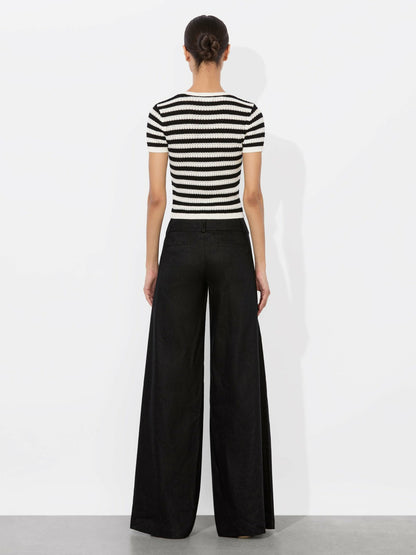 Ciara Pullover In Soft White/black - Alice + Olivia Women