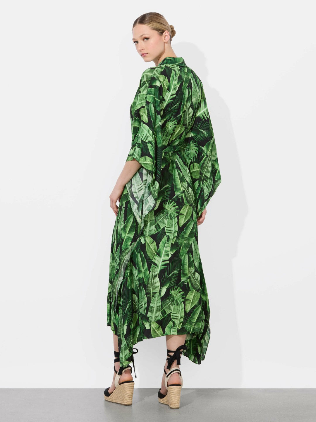 Deanne Midi Shirt Dress In Jungle Palm Black - Alice + Olivia Women