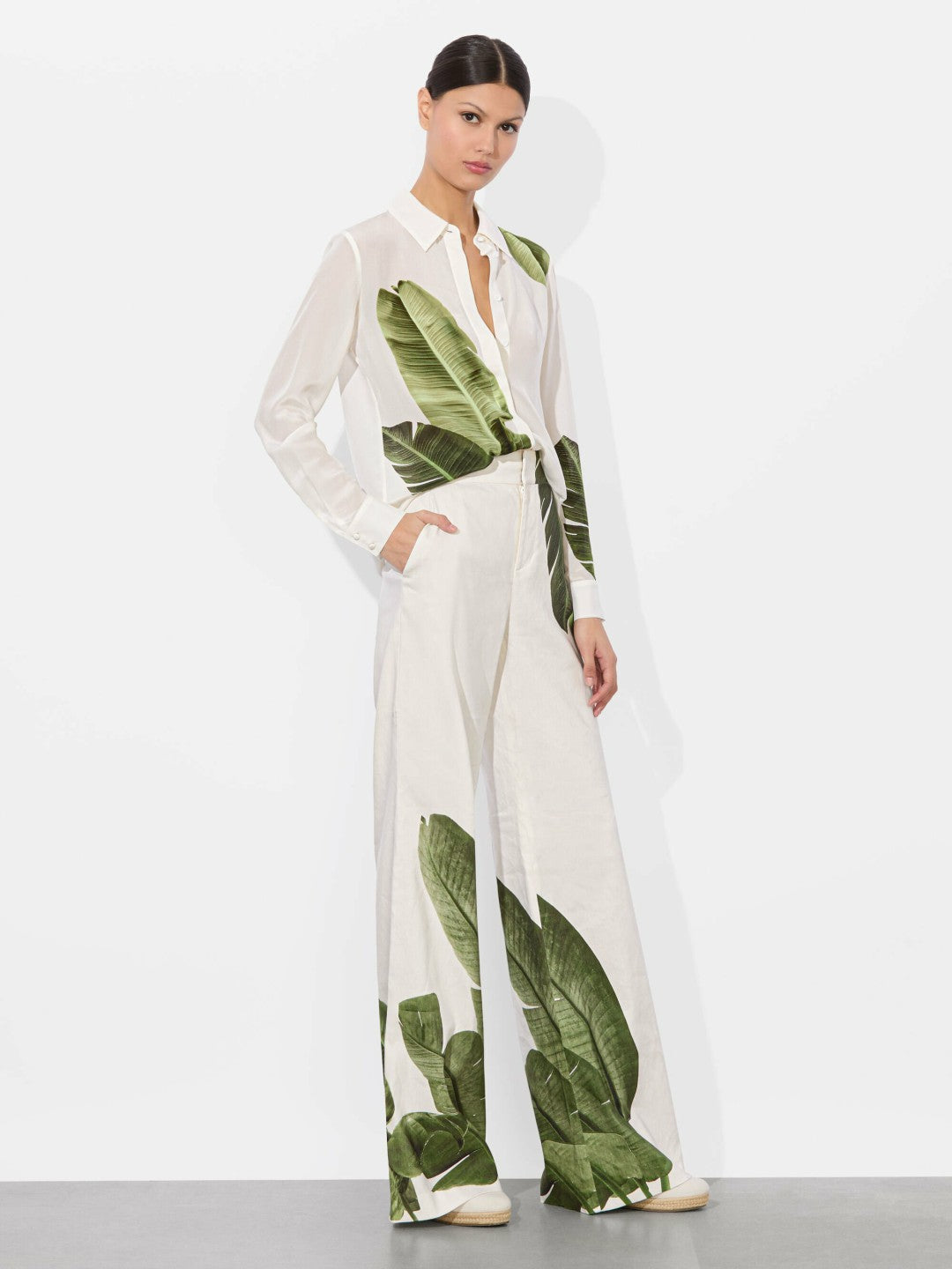 Dylan Linen Pant In Jungle Palm Off White - Alice + Olivia Women