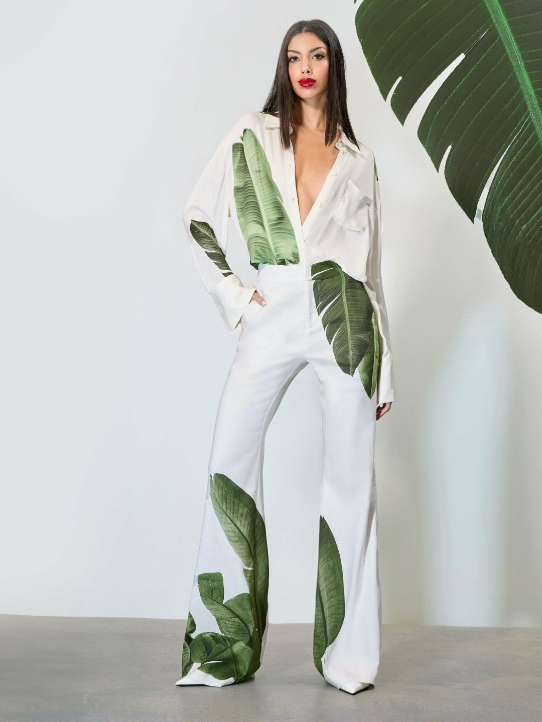 Willa Silk Blouse In Jungle Palm Off White - Alice + Olivia Women