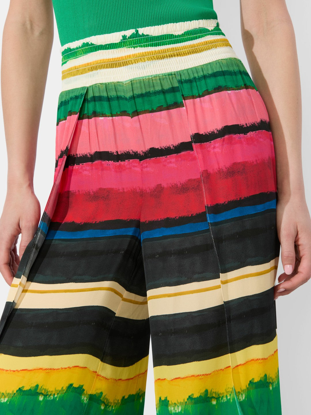 Larissa Open Pleat Pant In Rainbow Reef - Alice + Olivia Women