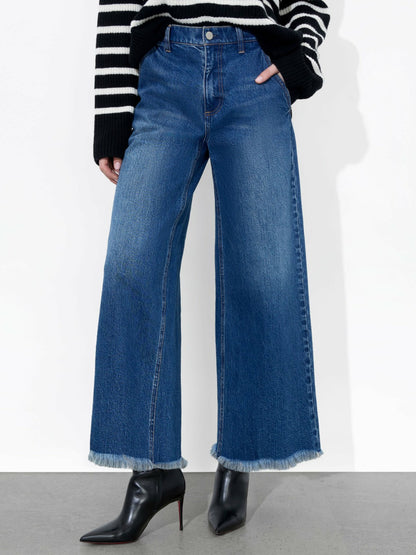 Emory Cropped Jean In Lola Blue - Alice + Olivia Women