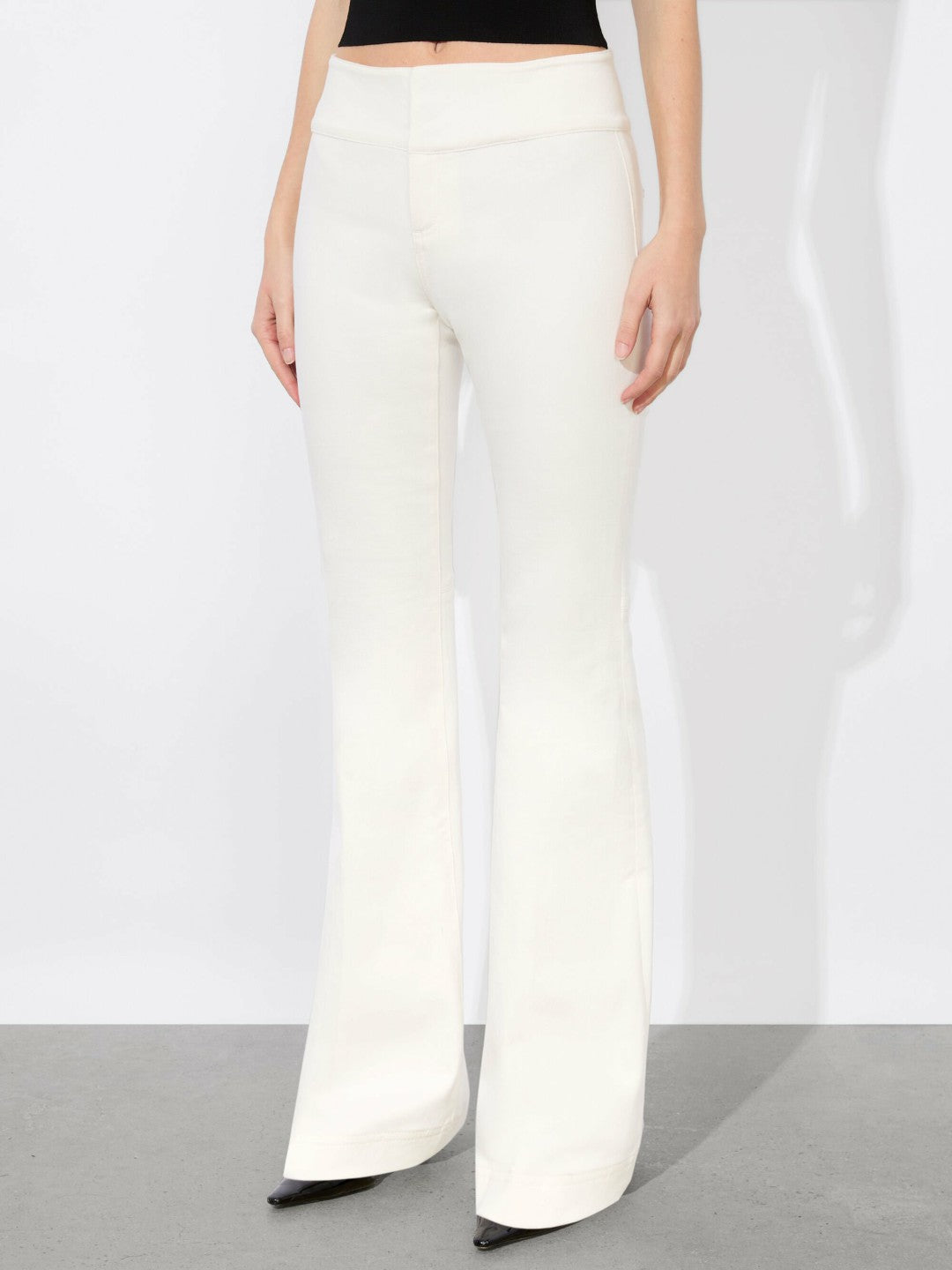 Olivia Jean In Vanilla - Alice + Olivia Women