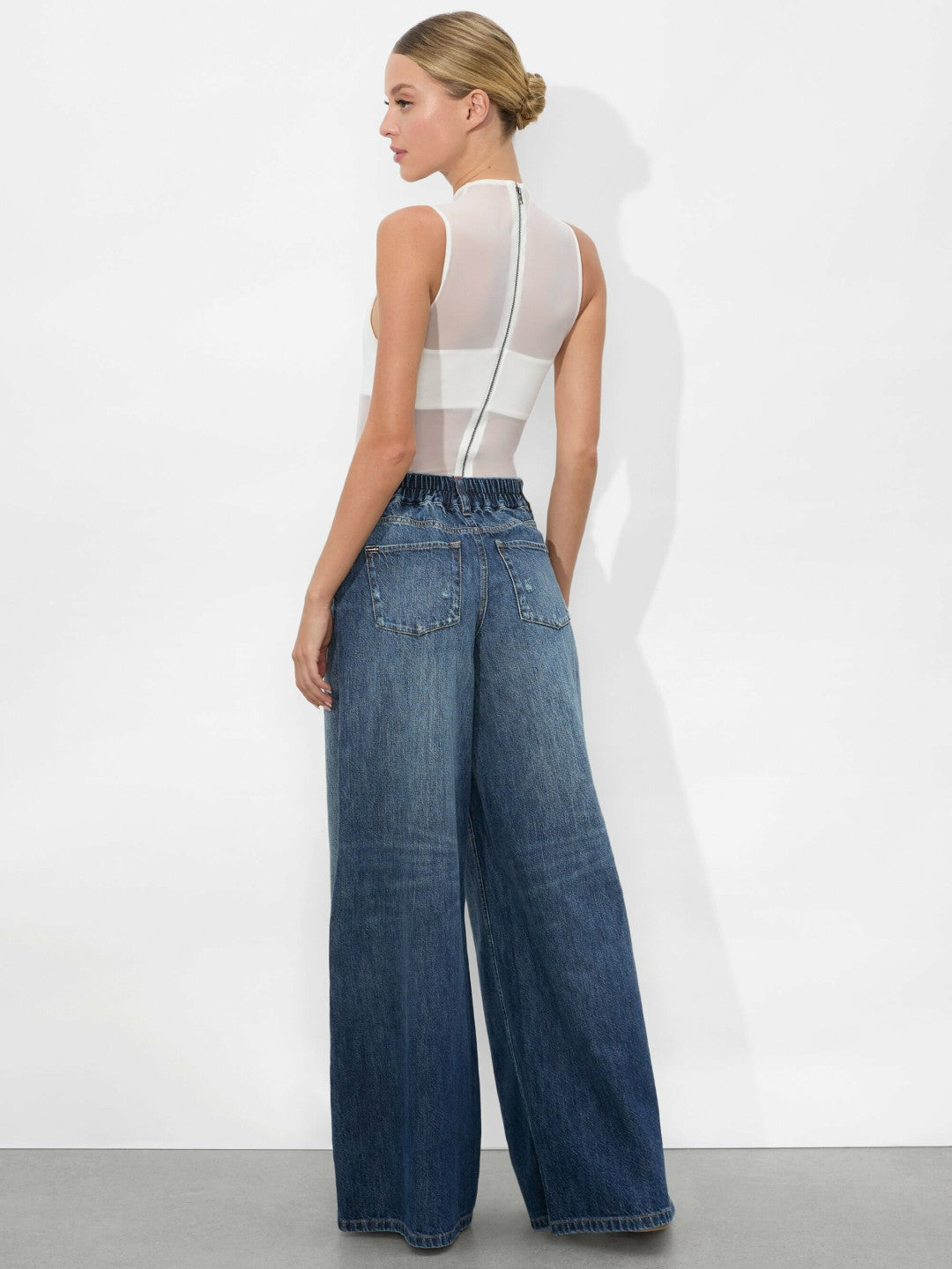 Branson Jean In Darby Vintage Blue - Alice + Olivia Women