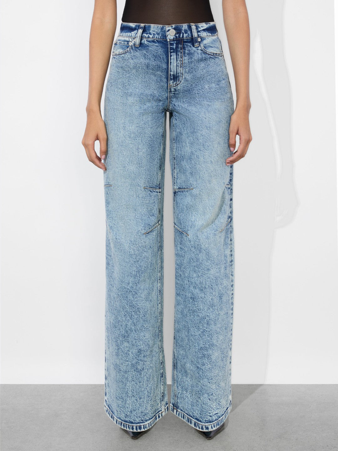 Tucker Jean In Harlow Vintage Blue - Alice + Olivia Women