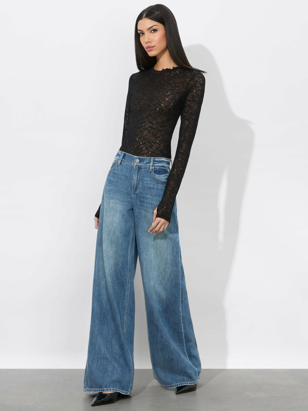 Harper Jean In Liana Vintage Blue - Alice + Olivia Women