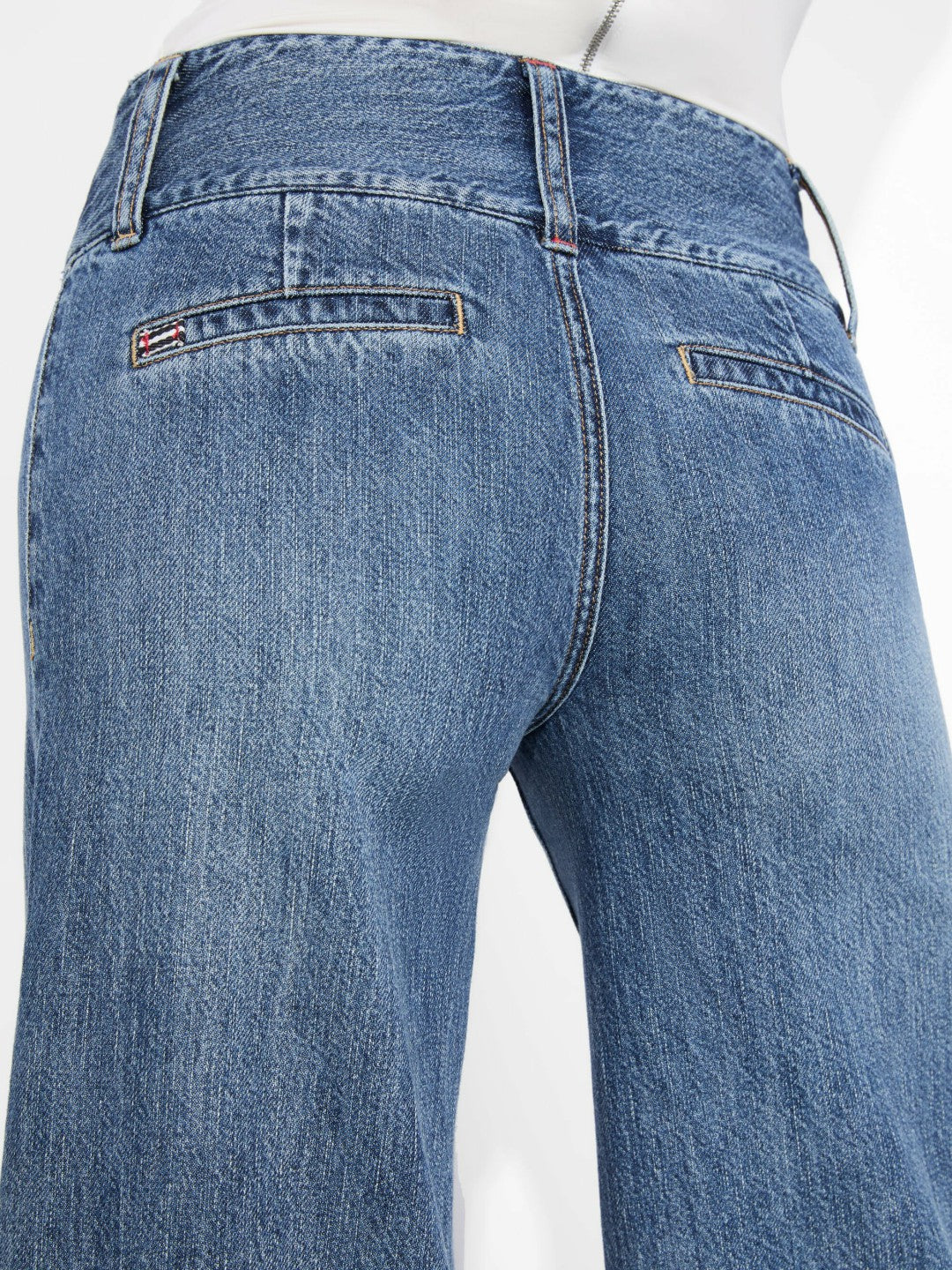 Olivia Jean In Romy Dark Vintage Blue - Alice + Olivia Women
