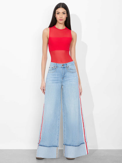 Wallie Cuff Jean In Gemma Light Blue - Alice + Olivia Women