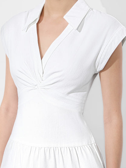Mila Denim Dress In White - Alice + Olivia Women