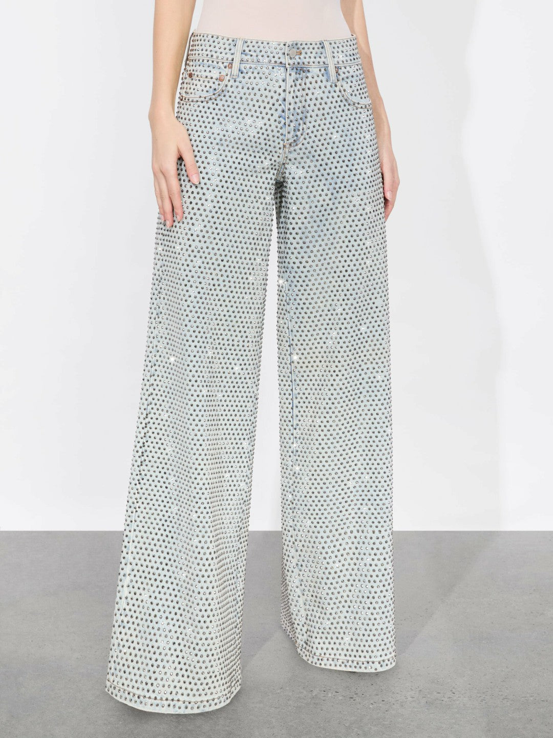 Trish Embellished Jean In Sierra Light Blue - Alice + Olivia Women