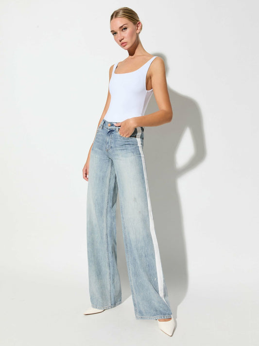 The Road Trip Jean In Sierra Vintage Blue - Alice + Olivia Women