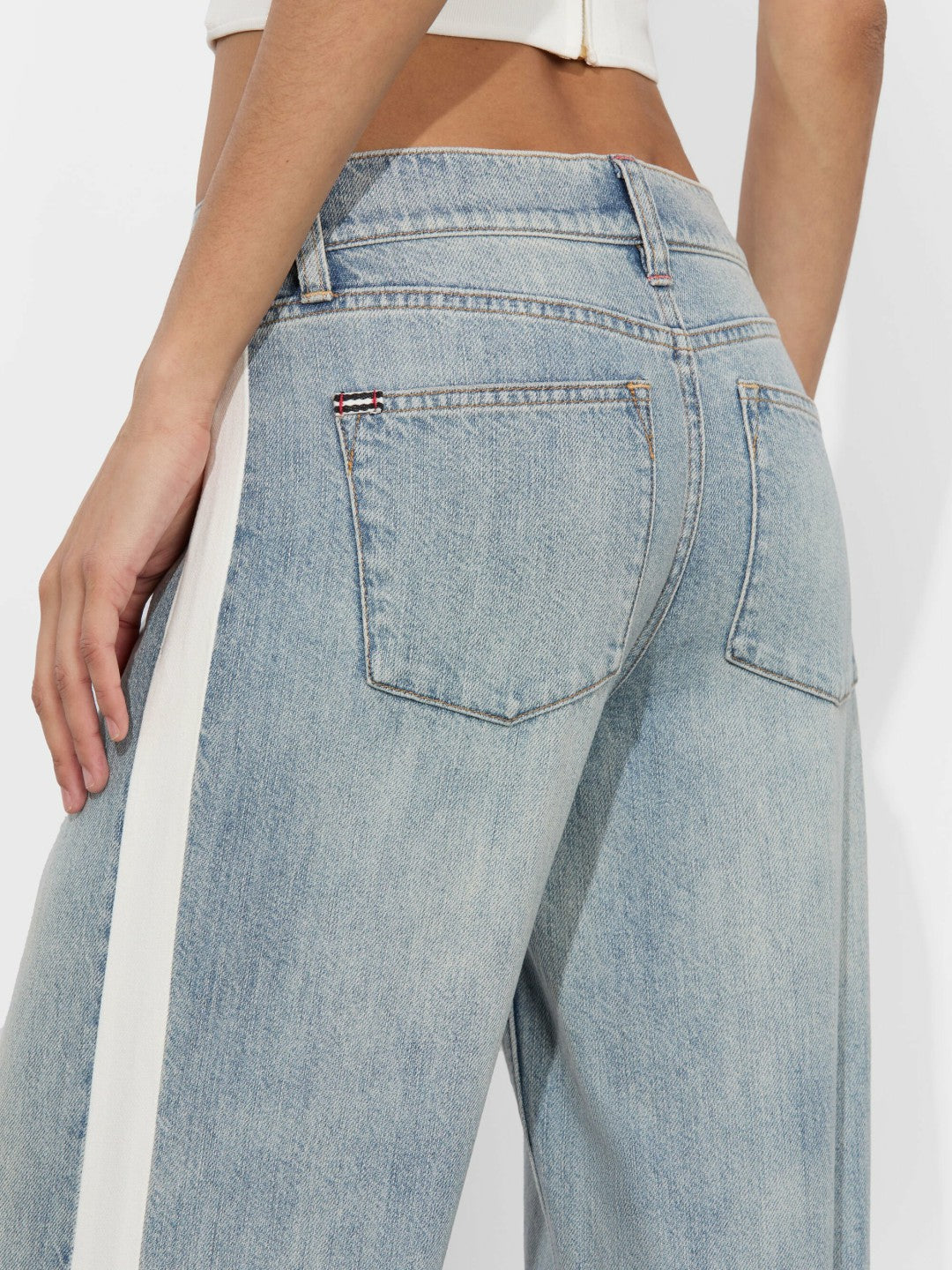 The Road Trip Jean In Sierra Vintage Blue - Alice + Olivia Women