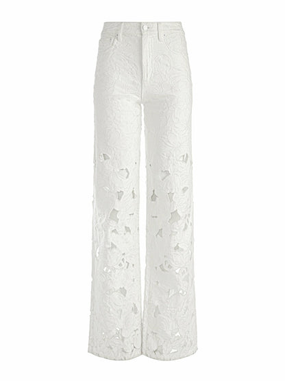Weezy Eyelet Jean In Off White - Alice + Olivia Women