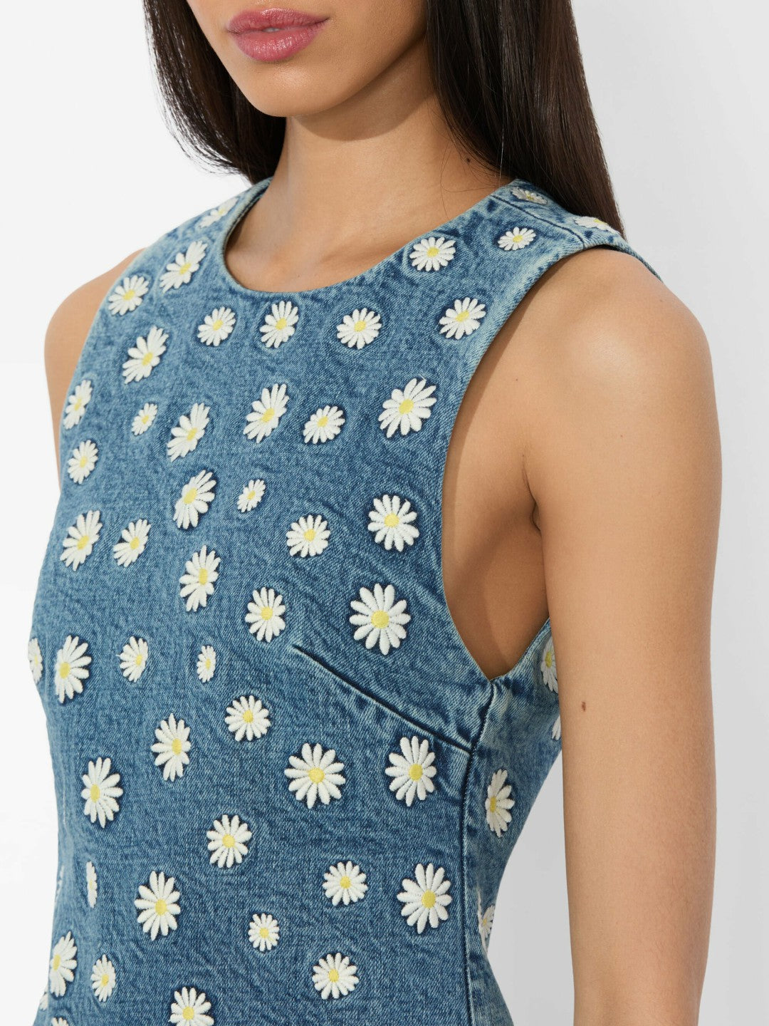 Wynell Embroidered Mini Dress In Medium Wash - Alice + Olivia Women