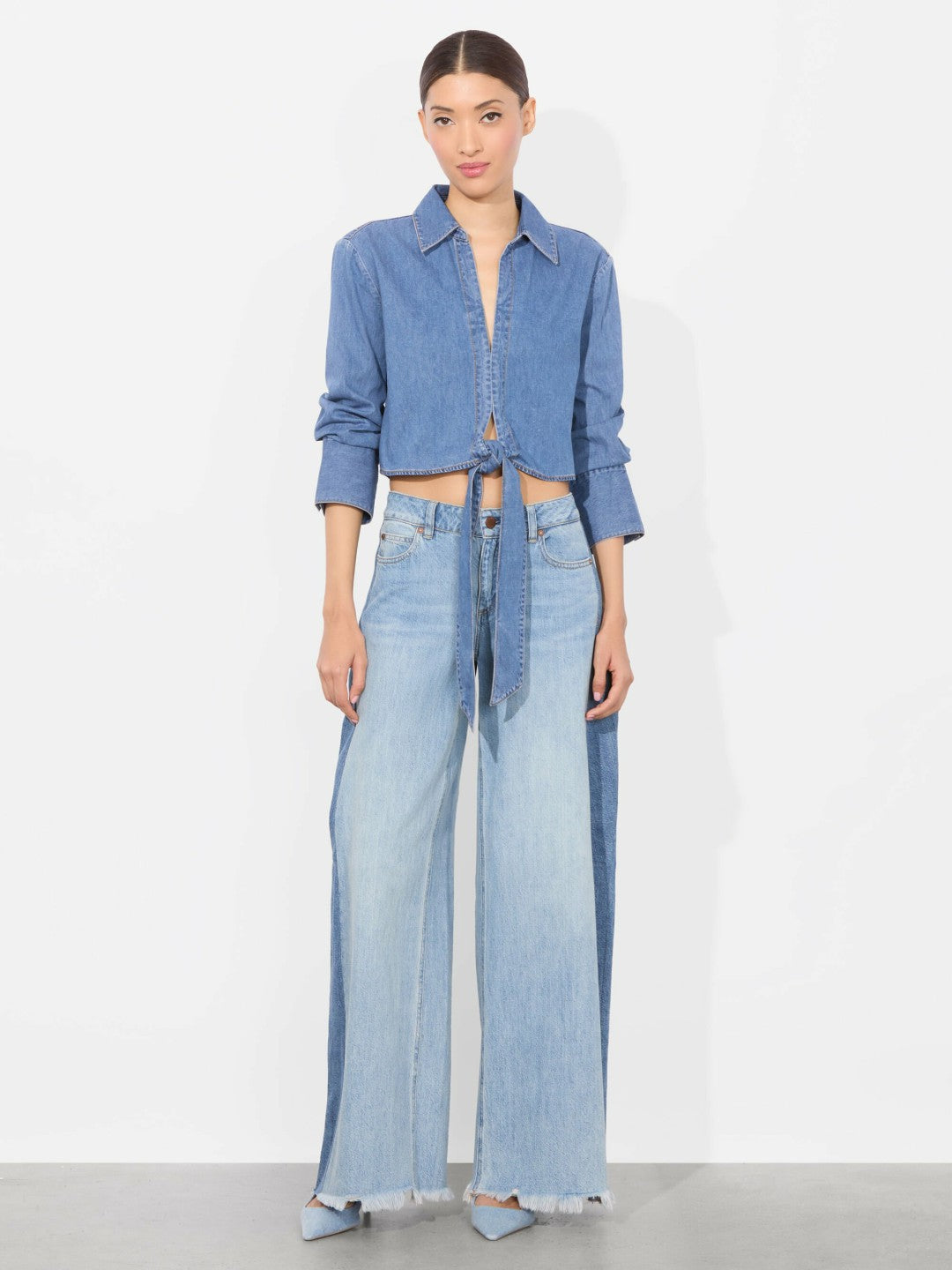 Hannon Chambray Tie Front Blouse In Medium Indigo Chambray - Alice + Olivia Women
