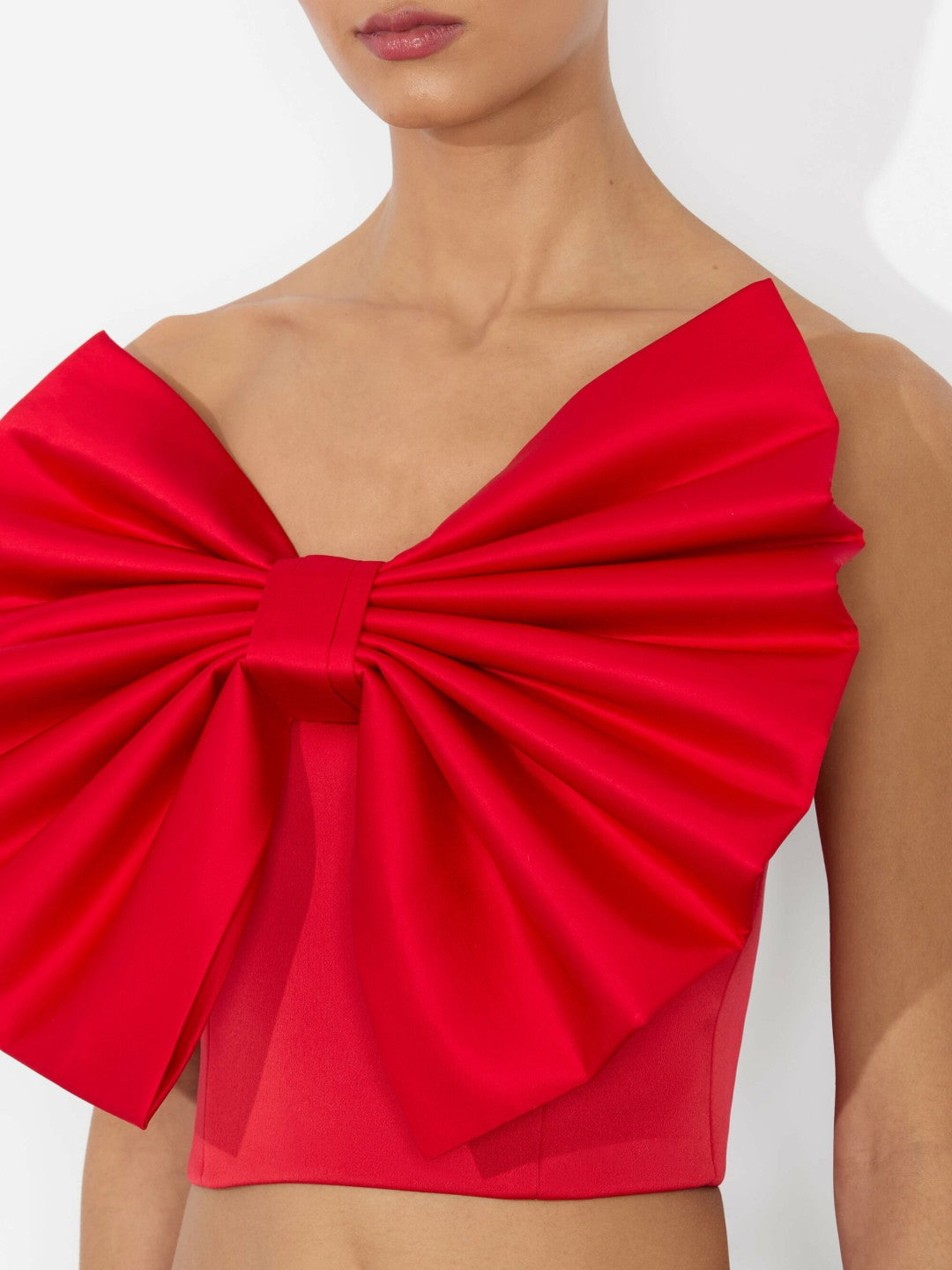 Sibella Bow Top In Bright Ruby - Alice + Olivia Women