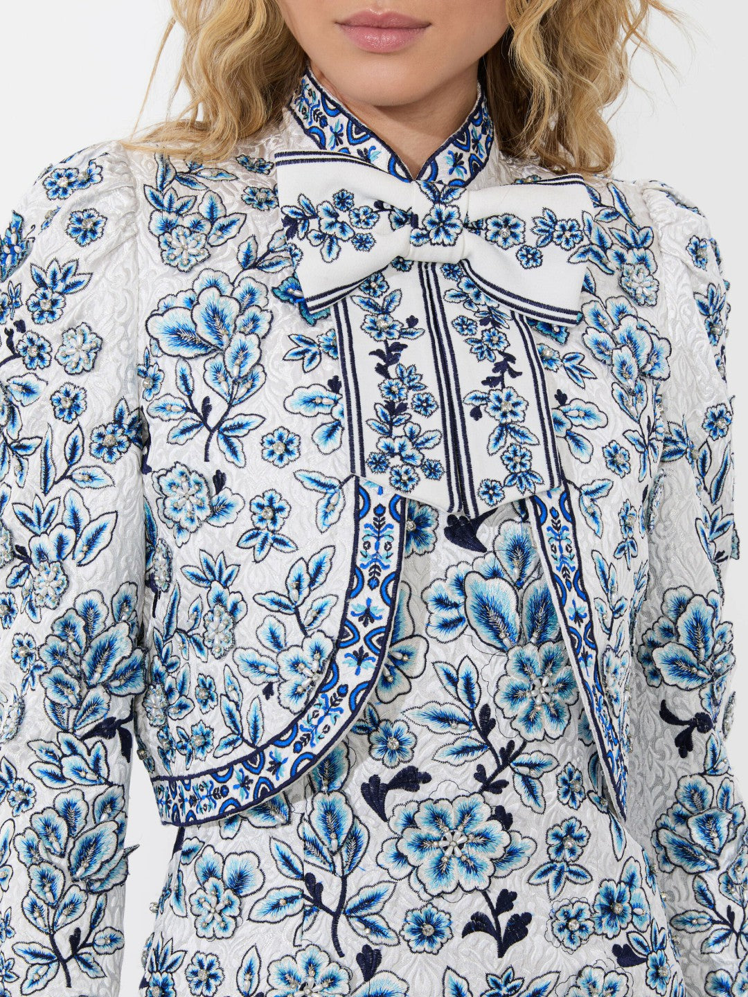 Ilaria Cropped Jacket In Blue/off White - Alice + Olivia Women