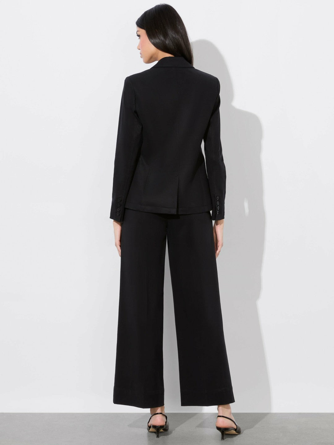 Macey Fitted Blazer In Black - Alice + Olivia Women
