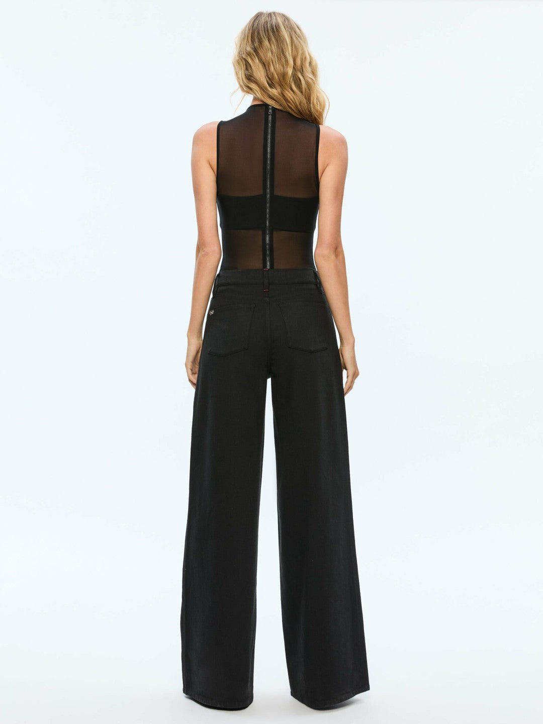 Nichol Bodysuit In Black - Alice + Olivia Women