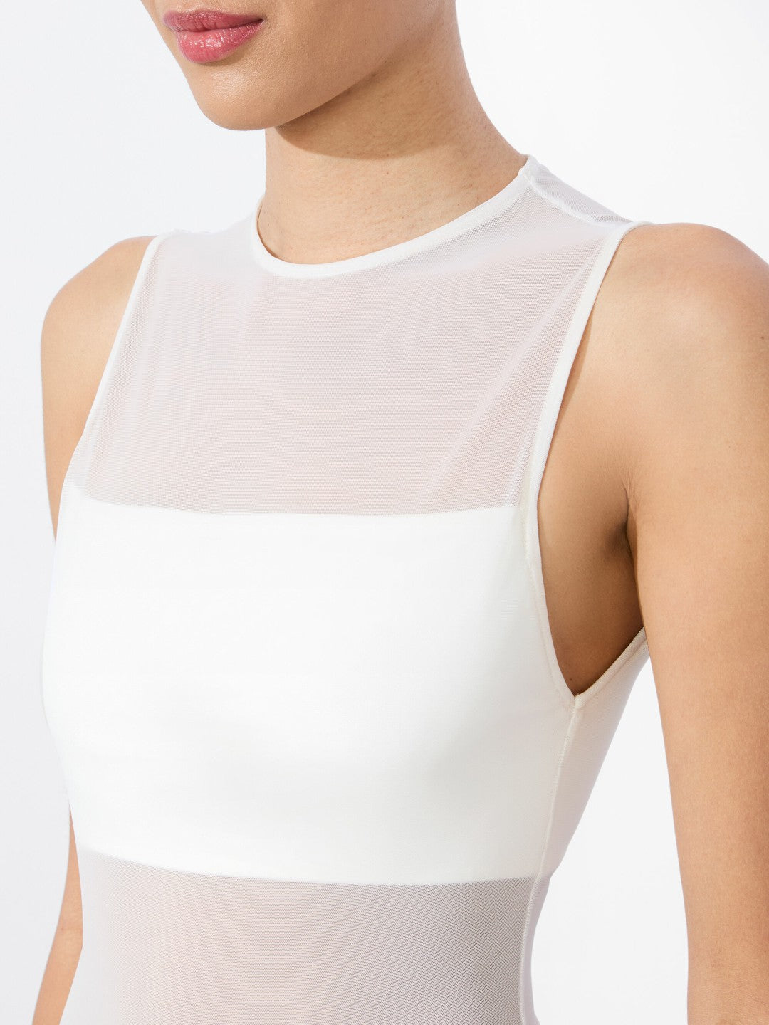 Bandeau Sleeveless Bodysuit In Off White - Alice + Olivia Women