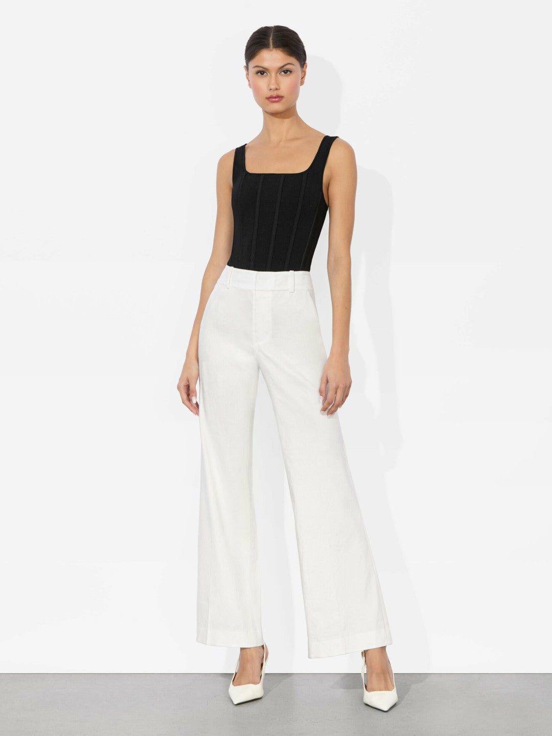 Quinn Linen Kick Flare Pant In Off White - Alice + Olivia Women